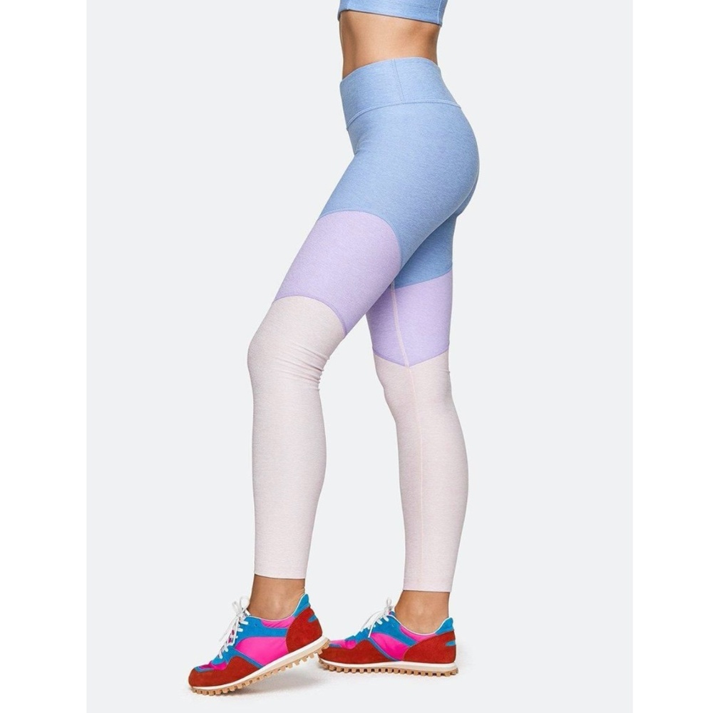 NWOT Outdoor Voices 7/8 Springs Leggings Lavender